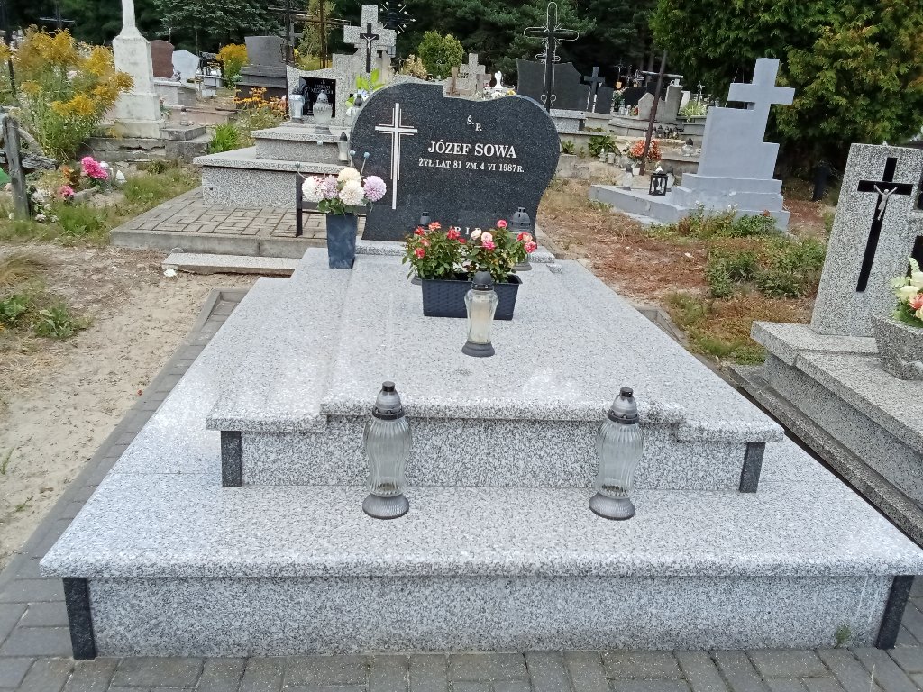 Grób Józef Sowa