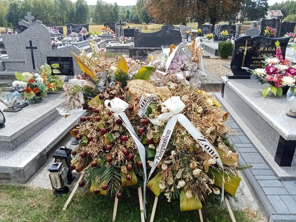 Grób Kazimierz Czerwieniec